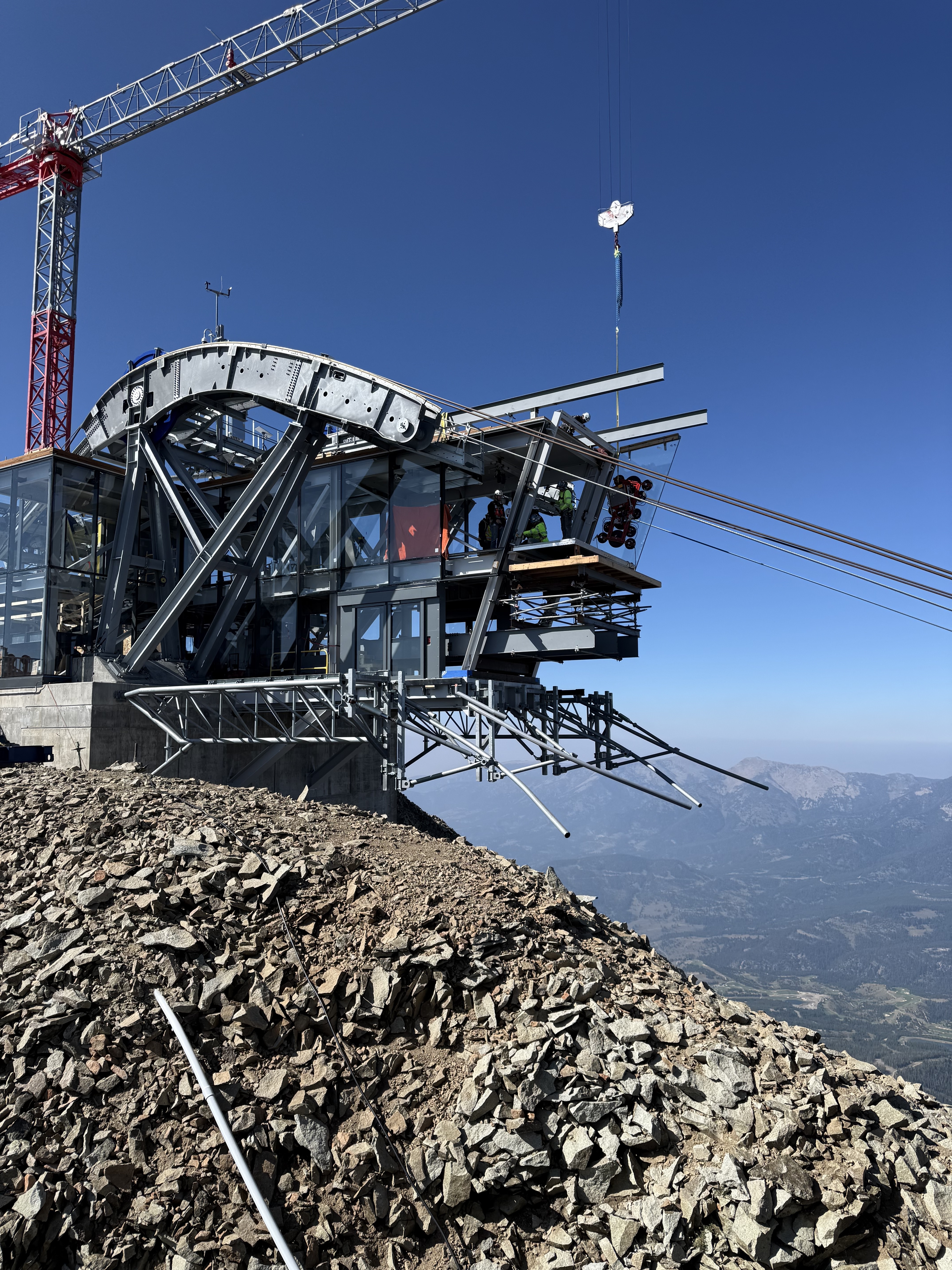 MT Contractors team at work